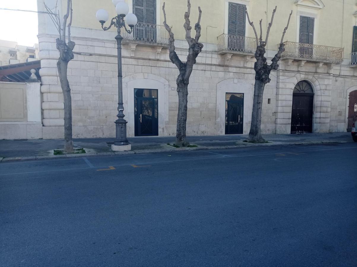 Suites Elifani Trani Exteriér fotografie
